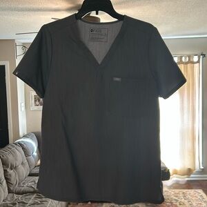 FIGS heather gray medium set